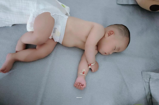 梧州4个月宝宝特点 梧州4个月宝宝特点